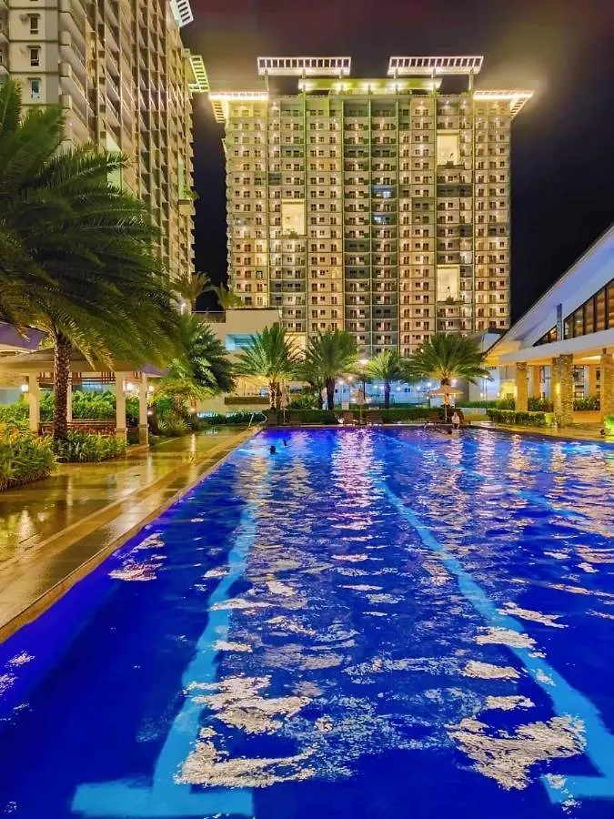 Appartamento Verdon Parc 2 Bedroom Unit With Big Balcony Davao City