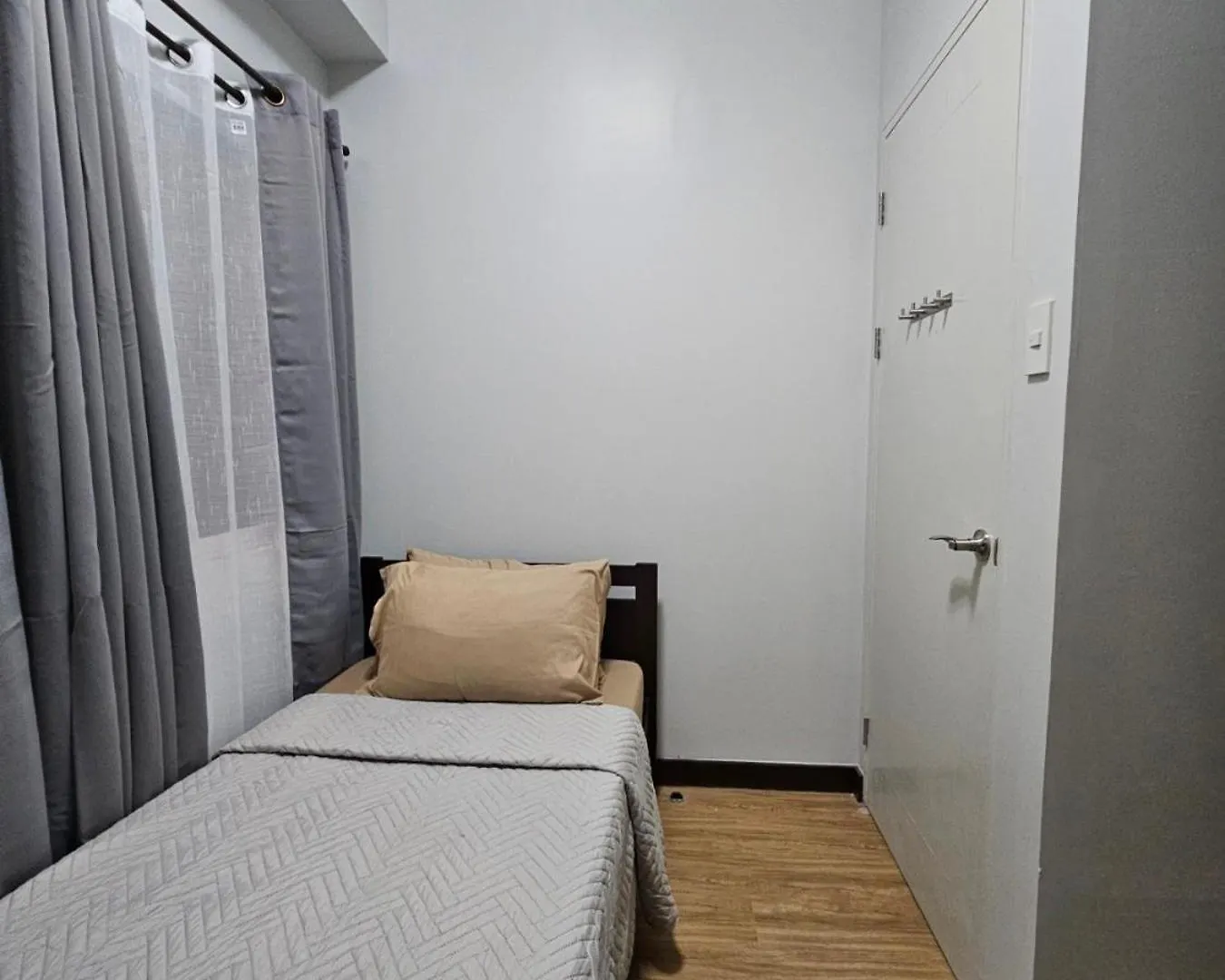 Verdon Parc 2 Bedroom Unit With Big Balcony Davao City 0*,