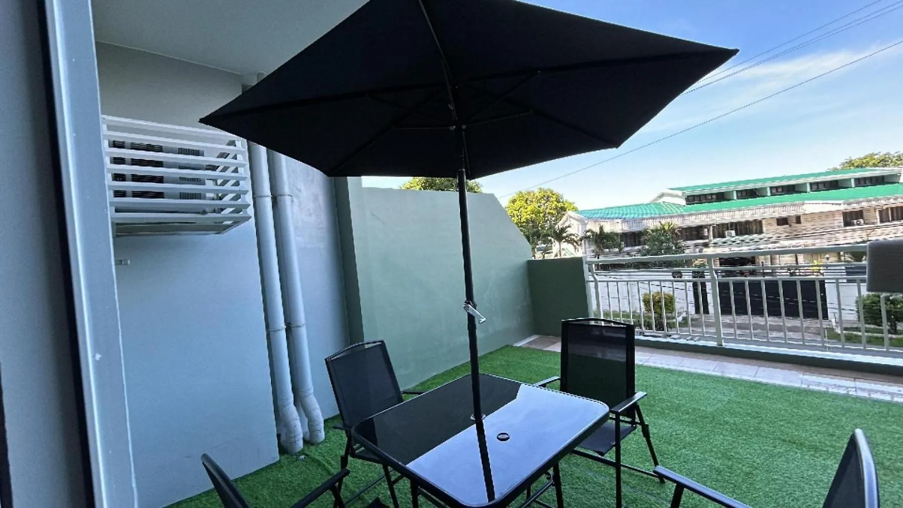 Appartamento Verdon Parc 2 Bedroom Unit With Big Balcony Davao City
