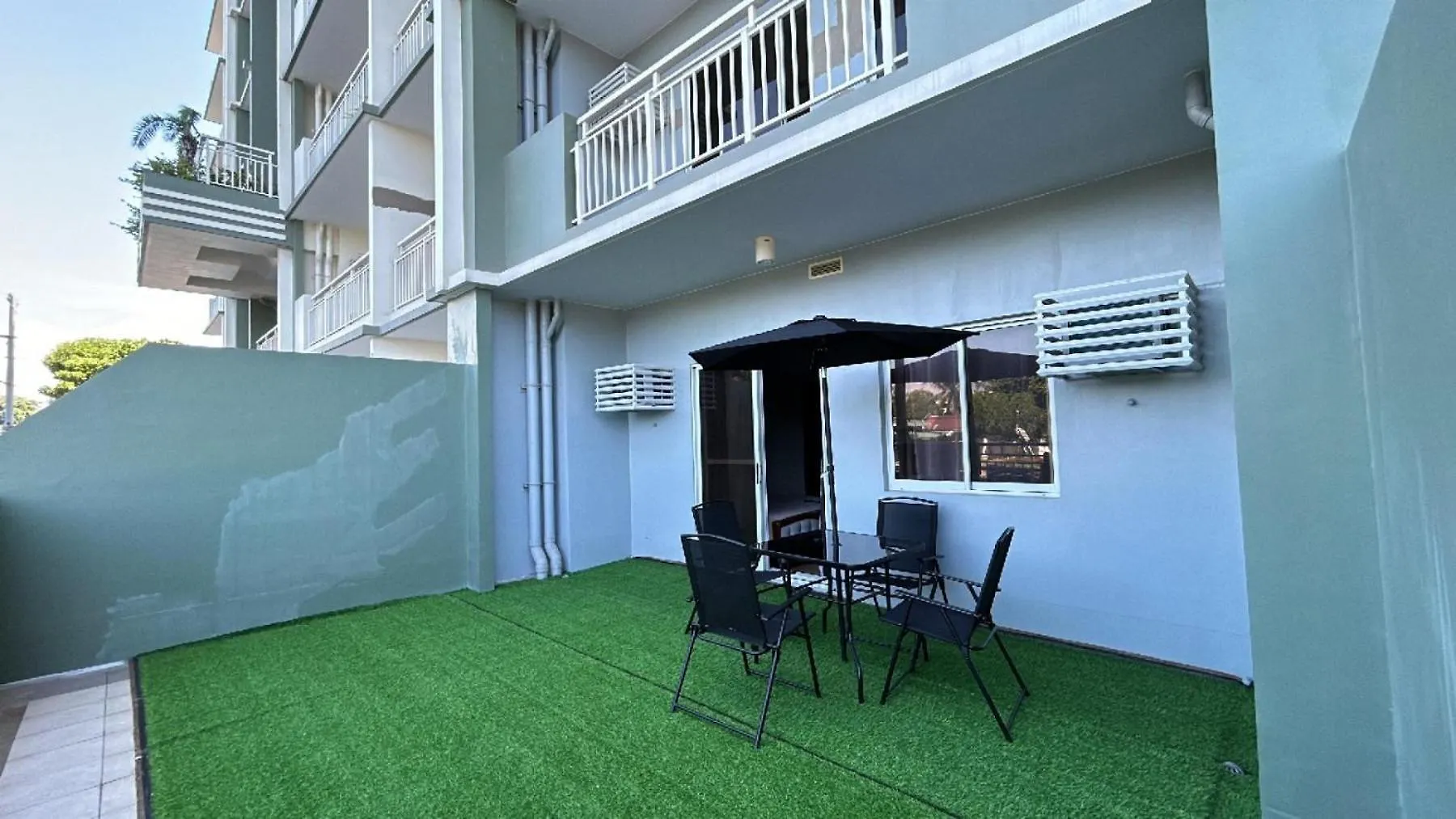 Verdon Parc 2 Bedroom Unit With Big Balcony Davao City Filippine